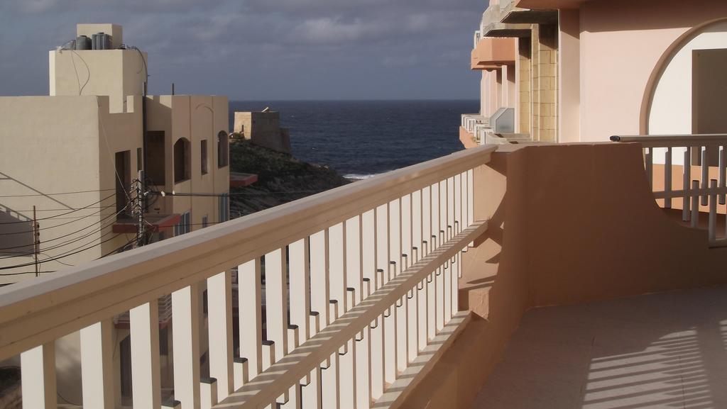 Hideaway Flats Apartment Xlendi Room photo
